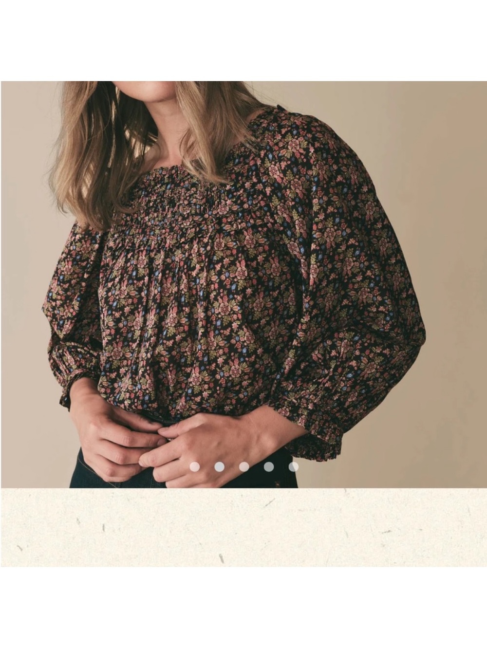 Doen - Agatha floral blouse- xxl
 Floral Smocked Blouse